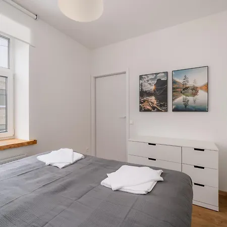 Apartment Families & Groups - 2 Bedrooms - 6 Guests