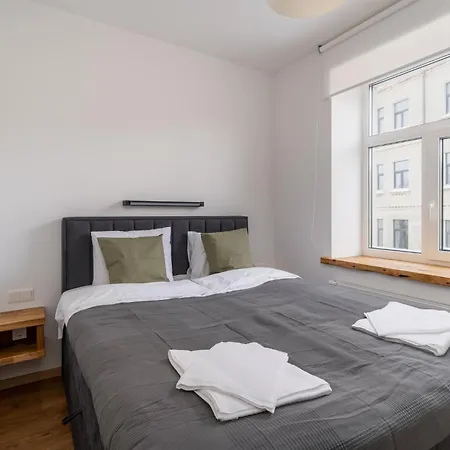 Apartment Families & Groups - 2 Bedrooms - 6 Guests Riga