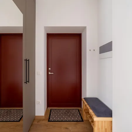 Families & Groups - 2 Bedrooms - 6 Guests Apartment